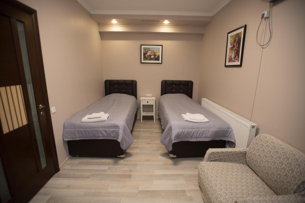 Altin Palace Comrat Extérieur photo