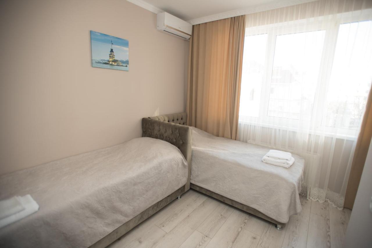 Altin Palace Comrat Extérieur photo